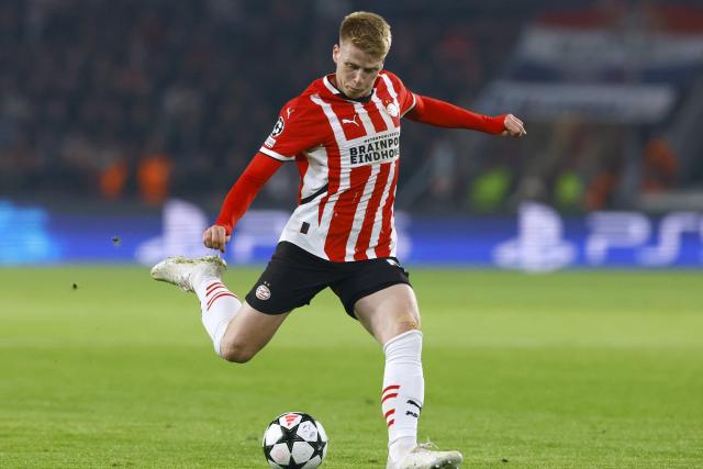 Jerdy Schouten (PSV) forfait contre le PSG en Ligue des Champions