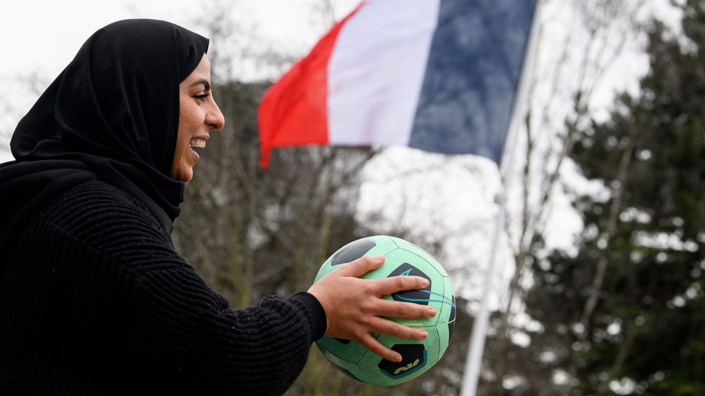 L’interdiction du hijab dans le sport en France est « discriminatoire », selon des experts de l’ONU