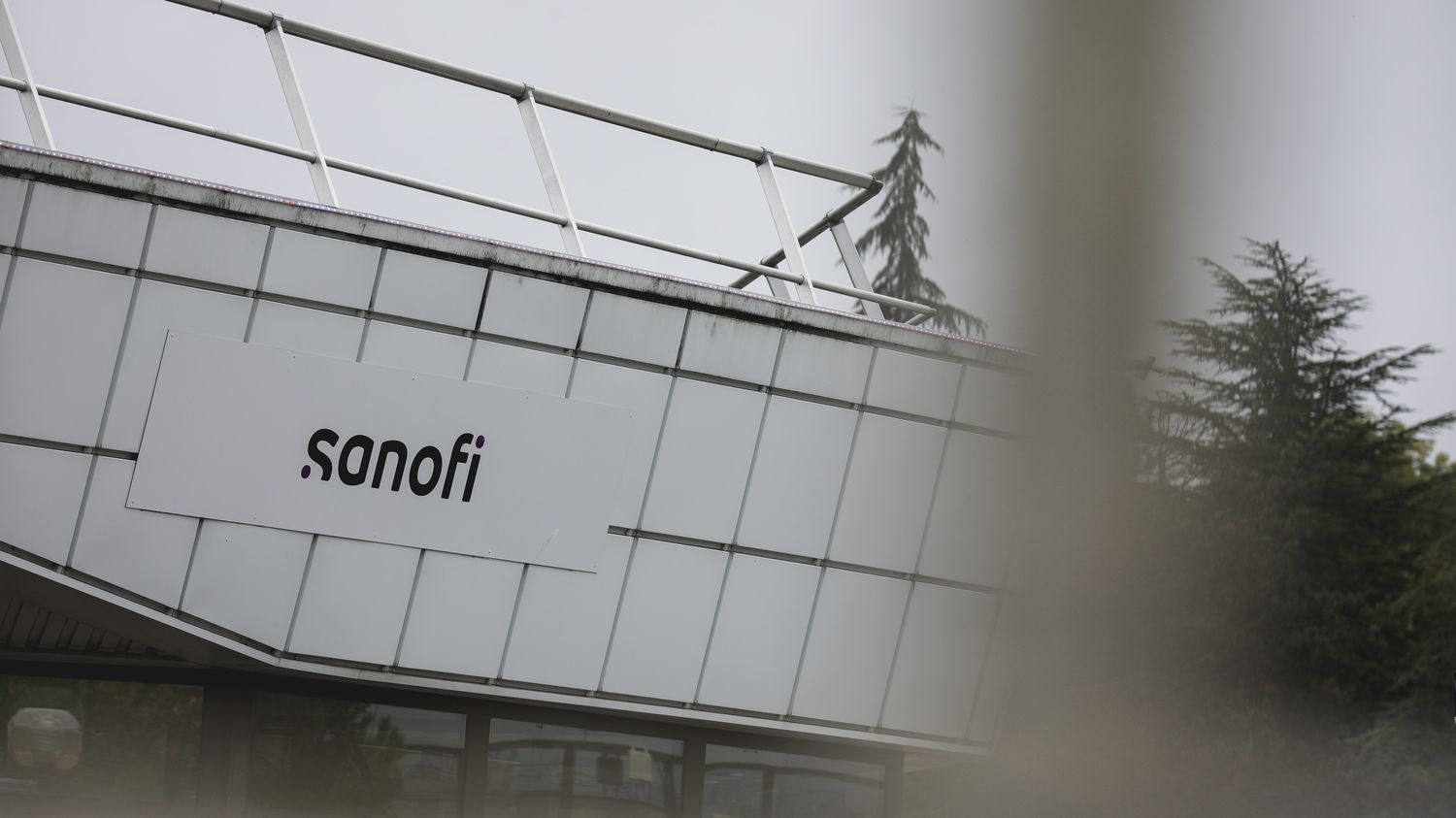 Sanofi confirme « finaliser » la cession au fonds américain