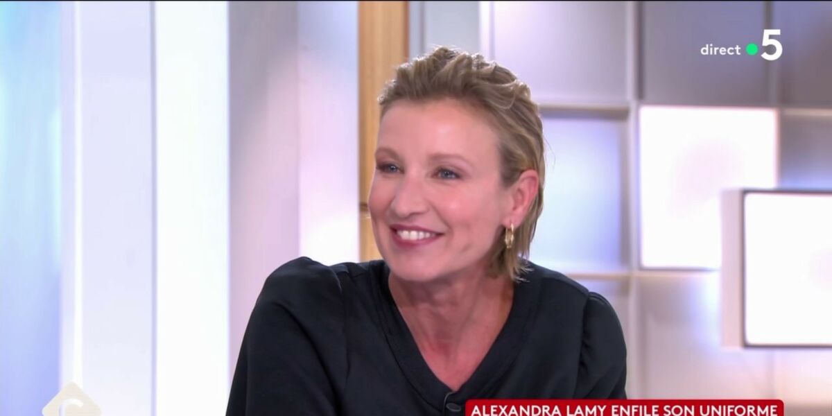 Alexandra Lamy, 53 ans, parle de sa vie personnelle et se souvient d’une phrase de Florence Foresti