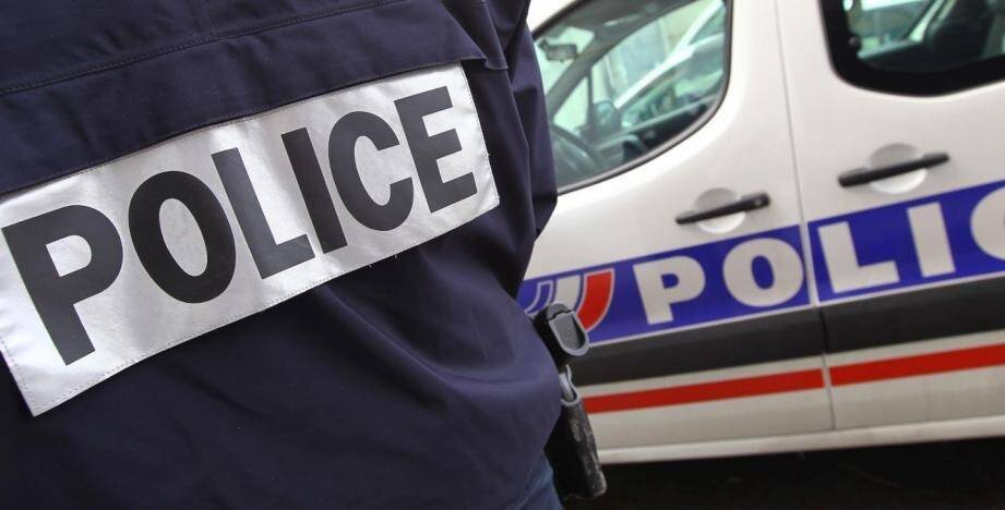 Une nonagénaire kidnappée à son domicile par des cambrioleurs, trois suspects mis en examen en Dordogne