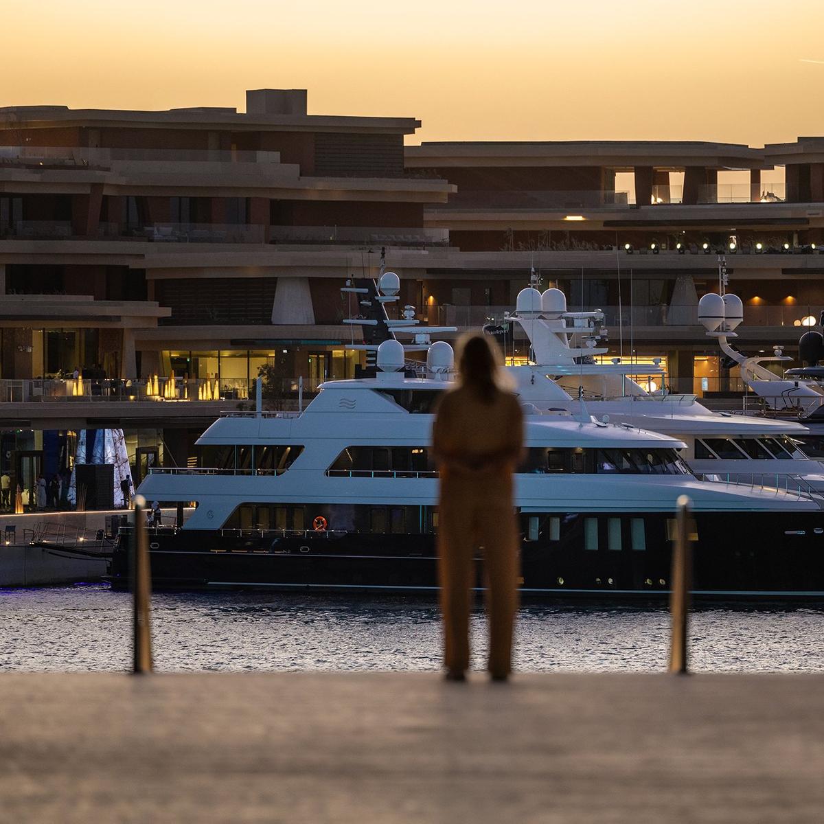 une île de luxe inaugurée, première pierre de la mégalopole futuriste Neom