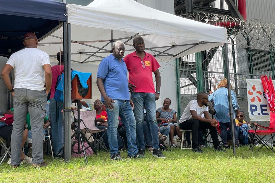 Panne de courant en Guadeloupe, le préfet réquisitionne les salariés, pas de retour à la normale avant 15 heures ce vendredi