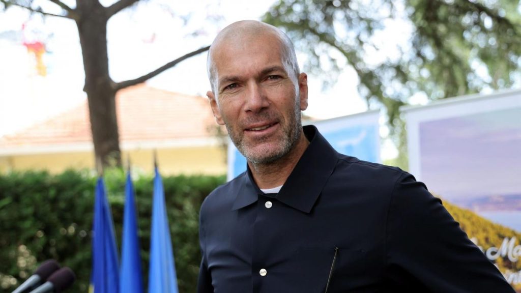 Christophe Dugarry fait une annonce sur l’avenir de Zinedine Zidane