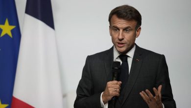 Emmanuel Macron reconnaît que le leader du FLN, Larbi Ben M’hidi, a été « assassiné par des militaires français »