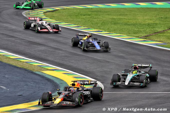 Formule 1 | Le premier tour de Verstappen était « comparable à Donington 1993 »