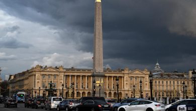 les oppositions critiquent l’interdiction de circuler à partir de lundi