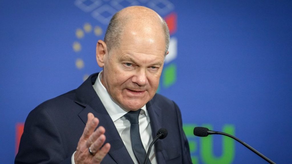 Olaf Scholz se dit ouvert aux discussions sur la date des élections anticipées