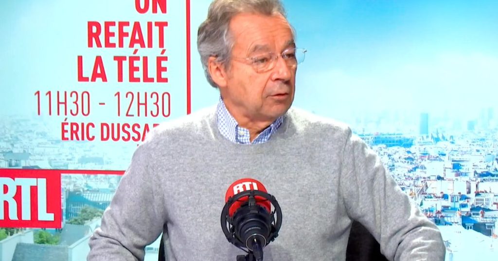 « N’est-ce pas un peu bizarre? » : Sur RTL, Michel Denisot s’étonne de célébrer les 20 ans du « Grand Journal » de Canal+… sur TMC