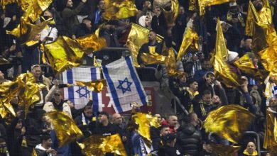 Des supporters du Maccabi Tel Aviv agressés lors de violents affrontements en marge du match contre l’Ajax Amsterdam