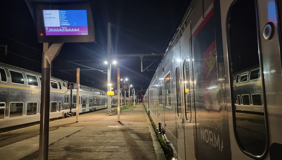 Trains entre Paris et Normandie bloqués plusieurs heures, les passagers passent la nuit en gare d’Evreux