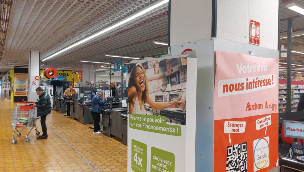 Plan social chez Auchan : « On a tous pleuré » confie Brigitte, salariée de l’hypermarché Woippy qui va fermer