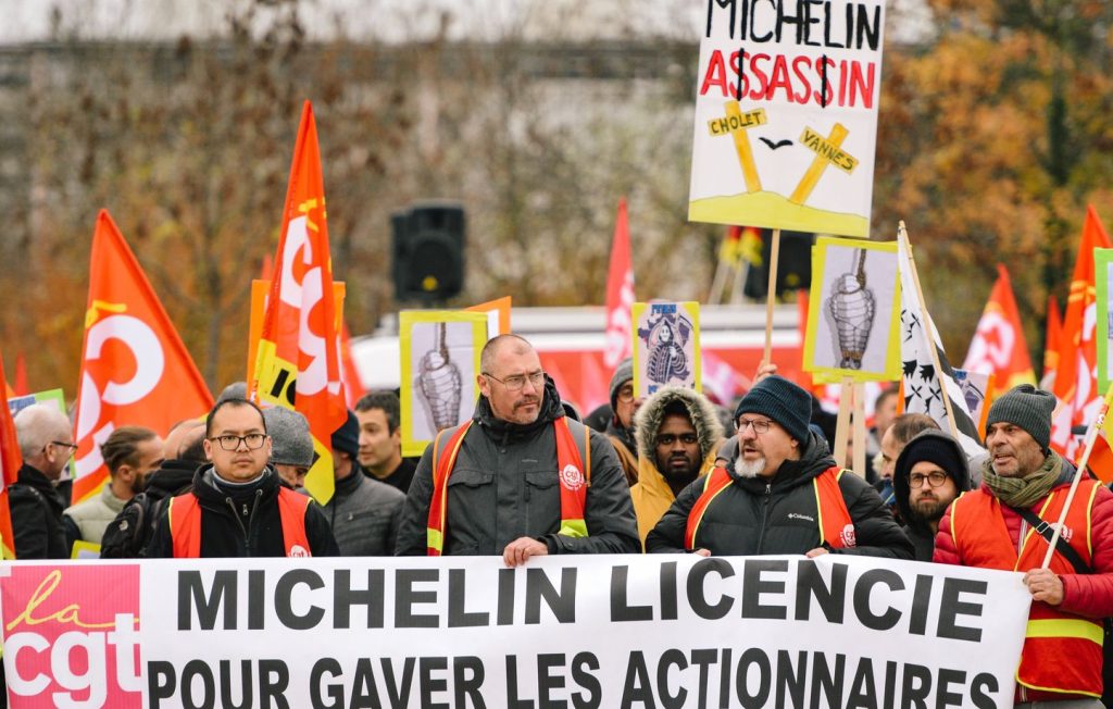 « La France au bord d’une crise sociale »… Est-ce le grand retour de la courbe du chômage ?