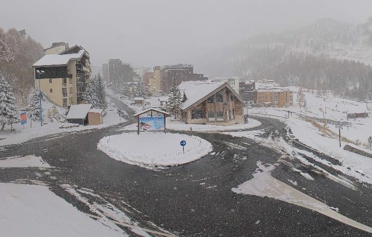 L’hiver arrive avec sept départements en alerte neige et verglas