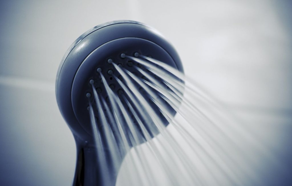 Cette entreprise a conçu une capsule de douche qui vous lave toute seule en quinze minutes