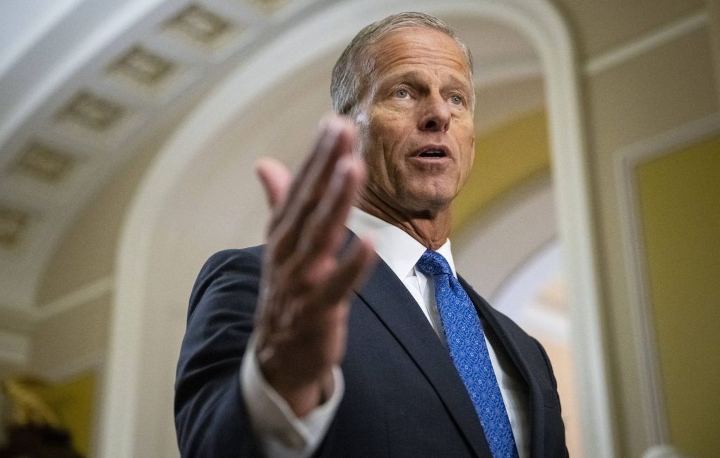 John Thune, élu du Dakota du Sud, prend la tête des Républicains au Sénat