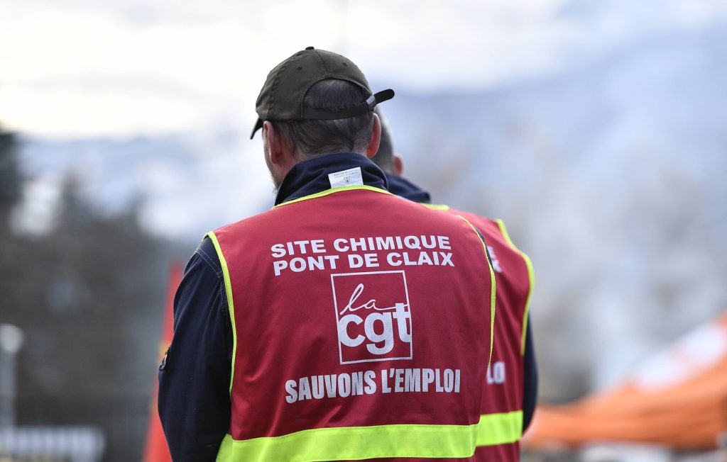 La CGT annonce 286 plans sociaux en préparation et 300 000 emplois menacés