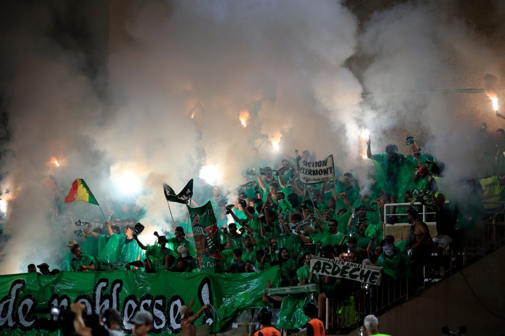 Ligue 1: le gouvernement saisit la LFP après des chants homophobes à Saint-Étienne – RTL