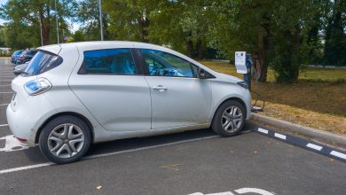 Le prix des voitures électriques d’occasion plonge… et ce n’est pas forcément une bonne nouvelle !