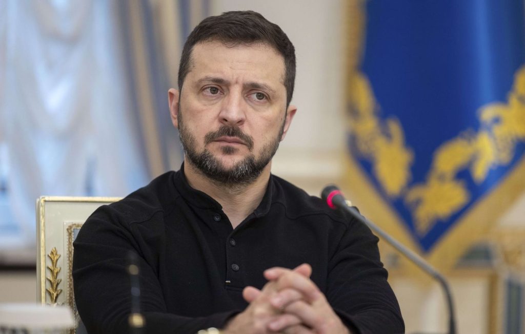 Zelensky craint une défaite ukrainienne si l’aide américaine s’arrête…