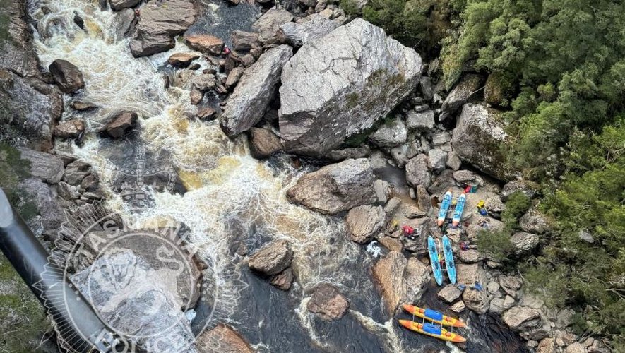 Sa jambe reste coincée dans une crevasse pendant 20 heures : un kayakiste est amputé pour être sauvé