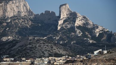 un homme interpellé en flagrant délit de viol sur une femme dans les Calanques