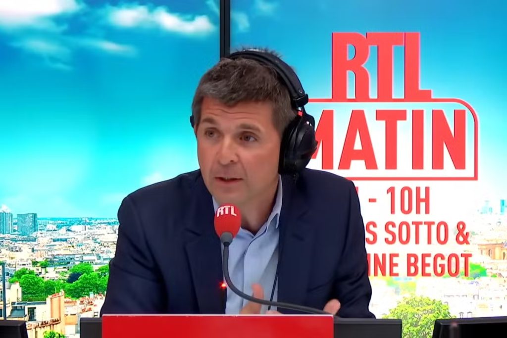 « Pardon ! » : Thomas Sotto interrompt une interview et met son invité face à un mur