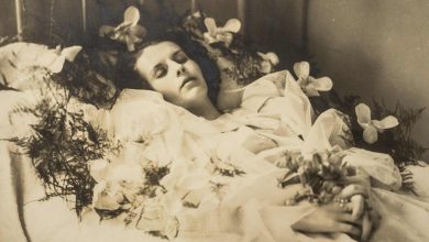 Photographies posthumes, post-mortem et reliques de l’au-delà