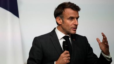 « Nous continuerons à nous opposer » à l’accord, affirme Emmanuel Macron