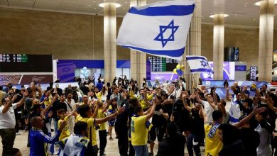 En direct – Attaques antisémites à Amsterdam : un premier avion transportant des partisans israéliens a atterri à Tel Aviv