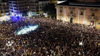 130 000 manifestants dénoncent « la mauvaise gouvernance de personnes irresponsables » à Valence