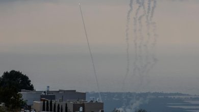 En direct – Guerre au Moyen-Orient : le Hezbollah affirme avoir lancé des drones explosifs sur le QG de l’armée israélienne à Tel Aviv