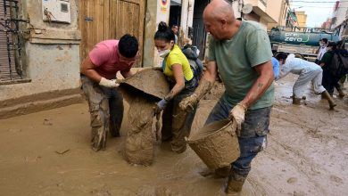 «odeurs d’œufs pourris», «décomposition»… L’inquiétude grandit sur les risques sanitaires