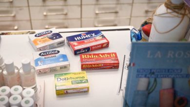 Maladie : la vente de soins anti-rhume en pharmacie bientôt interdite ? : Nouvelles