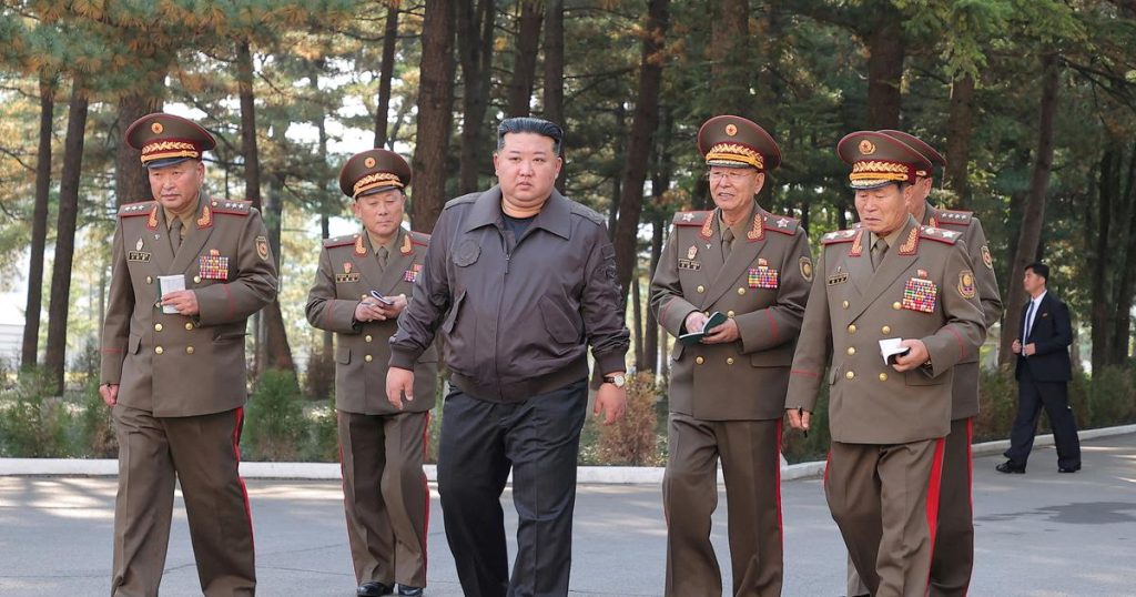 Kim Jong-un ordonne une « production massive » de drones explosifs