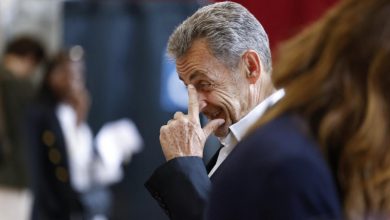 « Six mois par an » : Nicolas Sarkozy s’attire les foudres du monde enseignant avec ses propos « consternants »