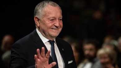 Aulas brise le silence sur les inquiétudes autour de l’OL et dément un retour