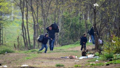 Un trafic d’êtres humains tentaculaire démantelé, soupçonné d’avoir transporté au moins 2 200 Syriens vers l’Europe