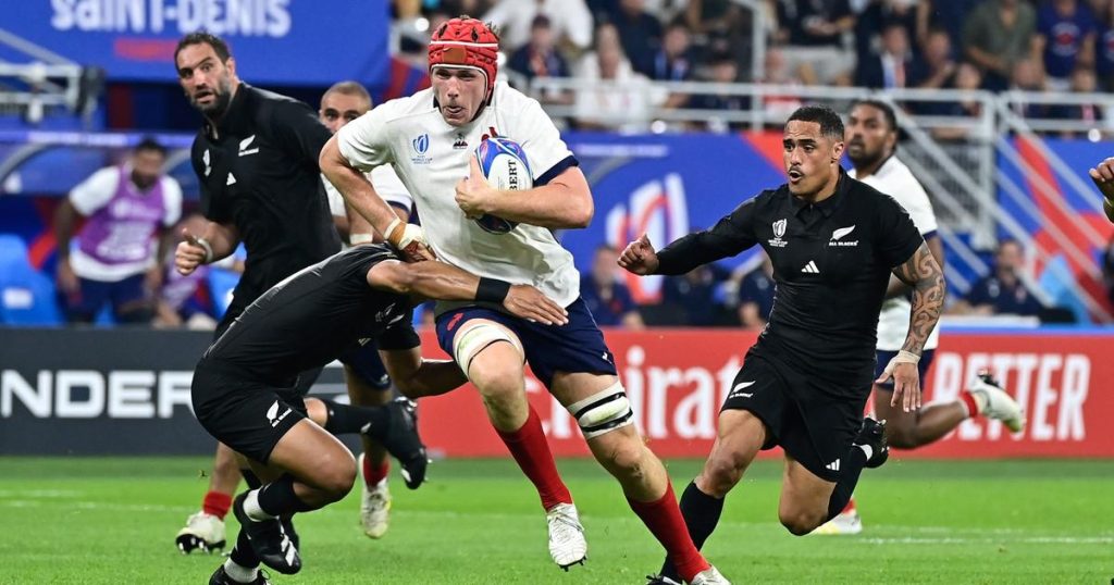 Thibaud Flament et le petit groupe de joueurs invaincus face aux All Blacks