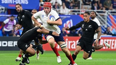 Thibaud Flament et le petit groupe de joueurs invaincus face aux All Blacks