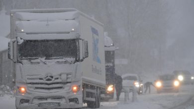 Coupures de courant, fortes chutes de neige… La tempête Caetano traverse la France vers l’est