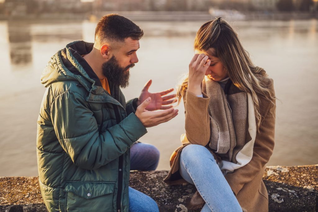 C’est ce qui se passe dans la tête d’un homme quand on le rend jaloux, c’est une très mauvaise idée