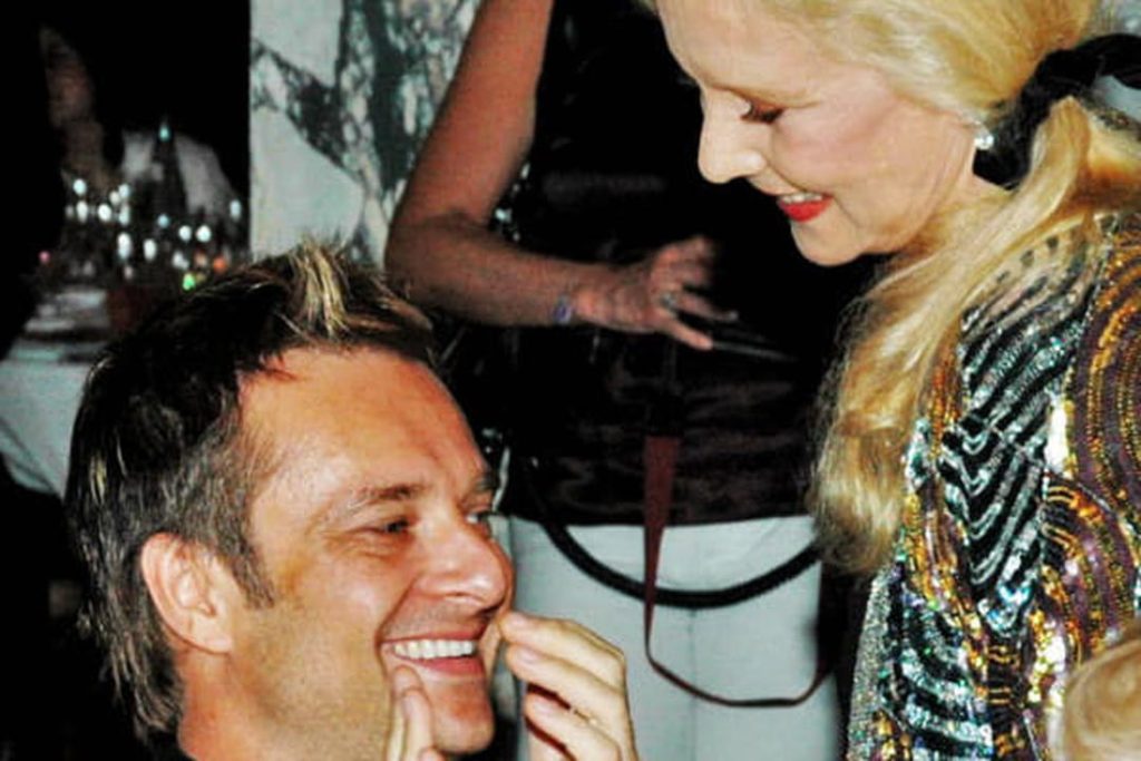 Sylvie Vartan met à la porte son fils David Hallyday : « C’est impossible de… »