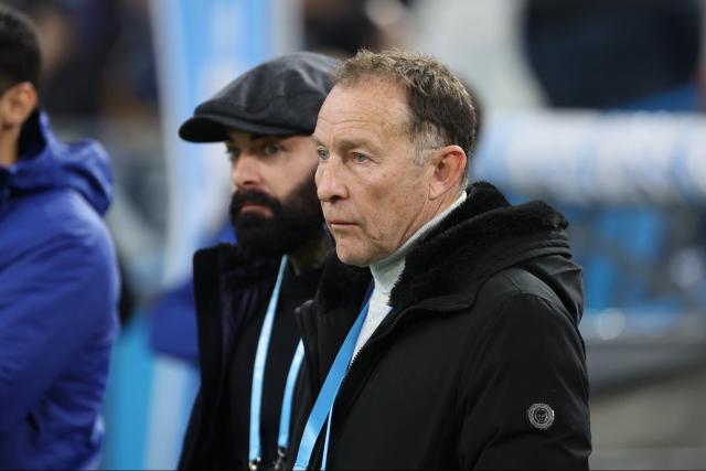 Jean-Pierre Papin, entraîneur de la réserve de l’OM, ​​reçu par Pablo Longoria au sujet du conflit avec Ali Zarrak