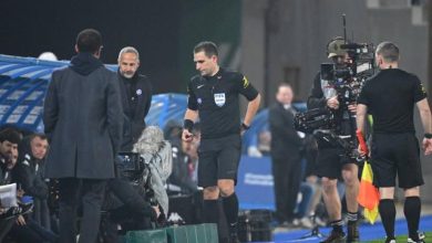 Bastien Dechepy, l’arbitre de Strasbourg-Monaco en Ligue 1, sort sur blessure