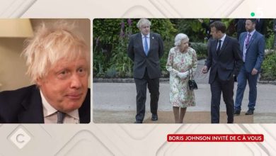 Dans « C à vous », Boris Johnson révèle ce qu’Elizabeth II lui aurait dit à propos de Brigitte Macron