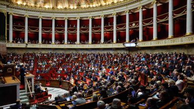 Les députés rejettent le volet recettes du budget 2025, largement remanié par la gauche lors de son examen à l’Assemblée nationale