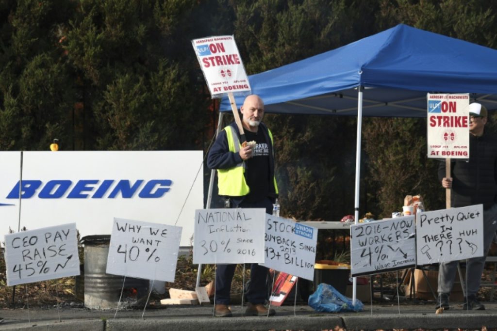 Les grévistes de Boeing votent un accord social, le troisième – 11/04/2024 à 21:19