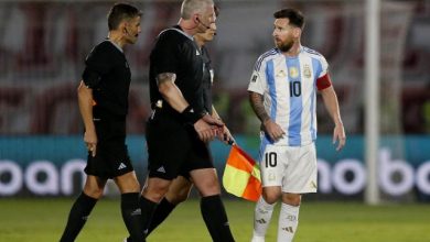 Lionel Messi s’emporte et insulte l’arbitre lors de la défaite de l’Argentine contre le Paraguay