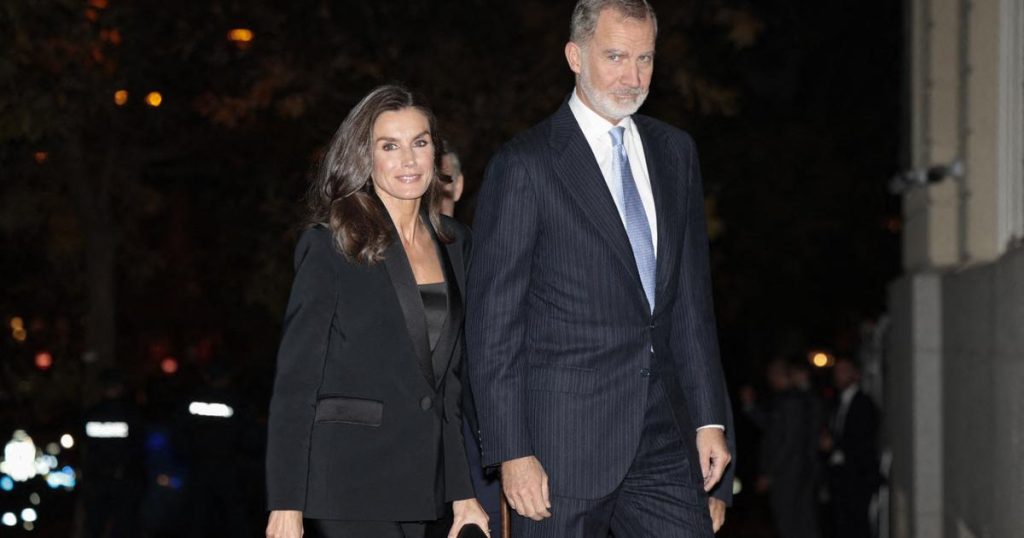 le nouveau portrait officiel de Felipe et Letizia d’Espagne révélé